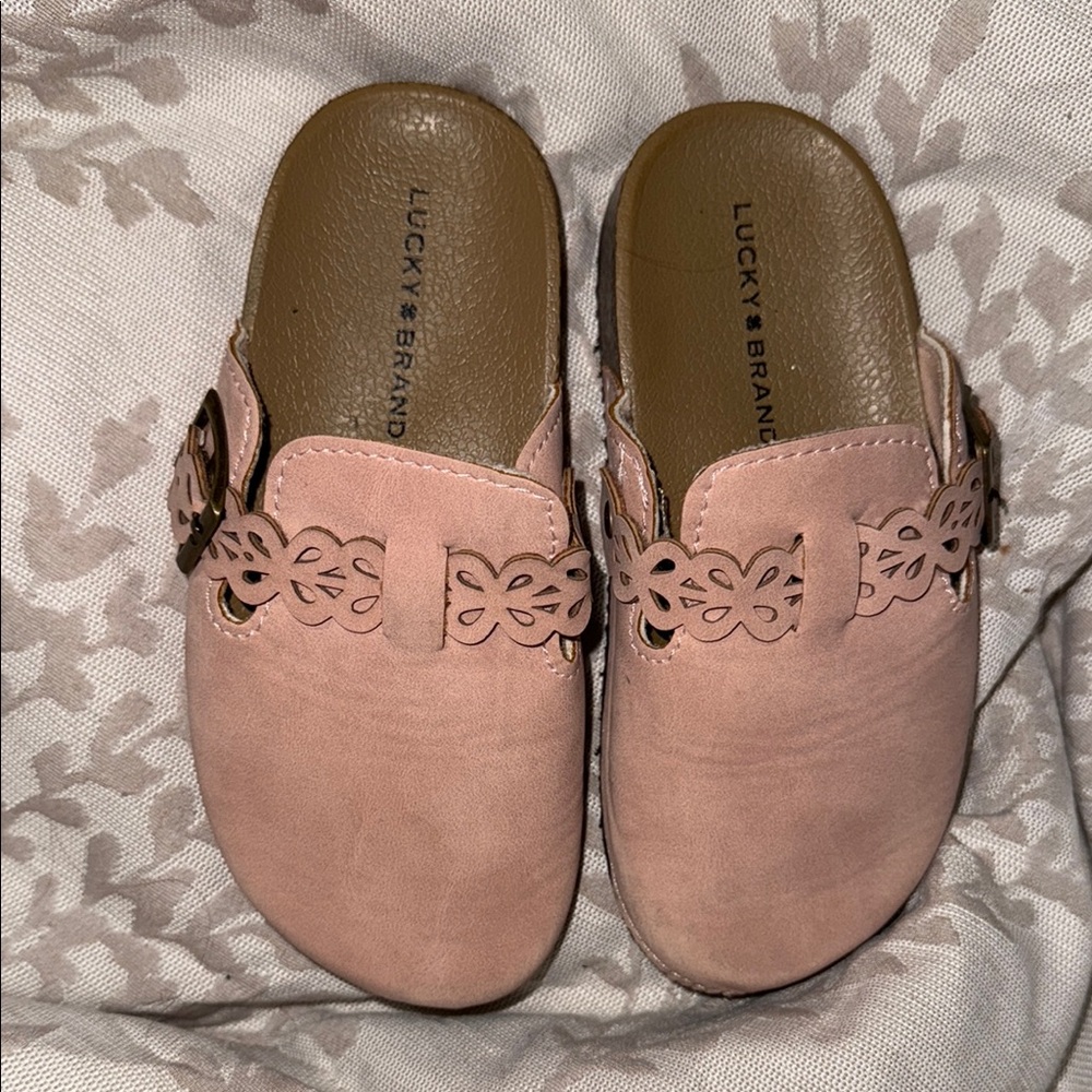 Lucky Brand Kids Pink Slide Sandals - suede material